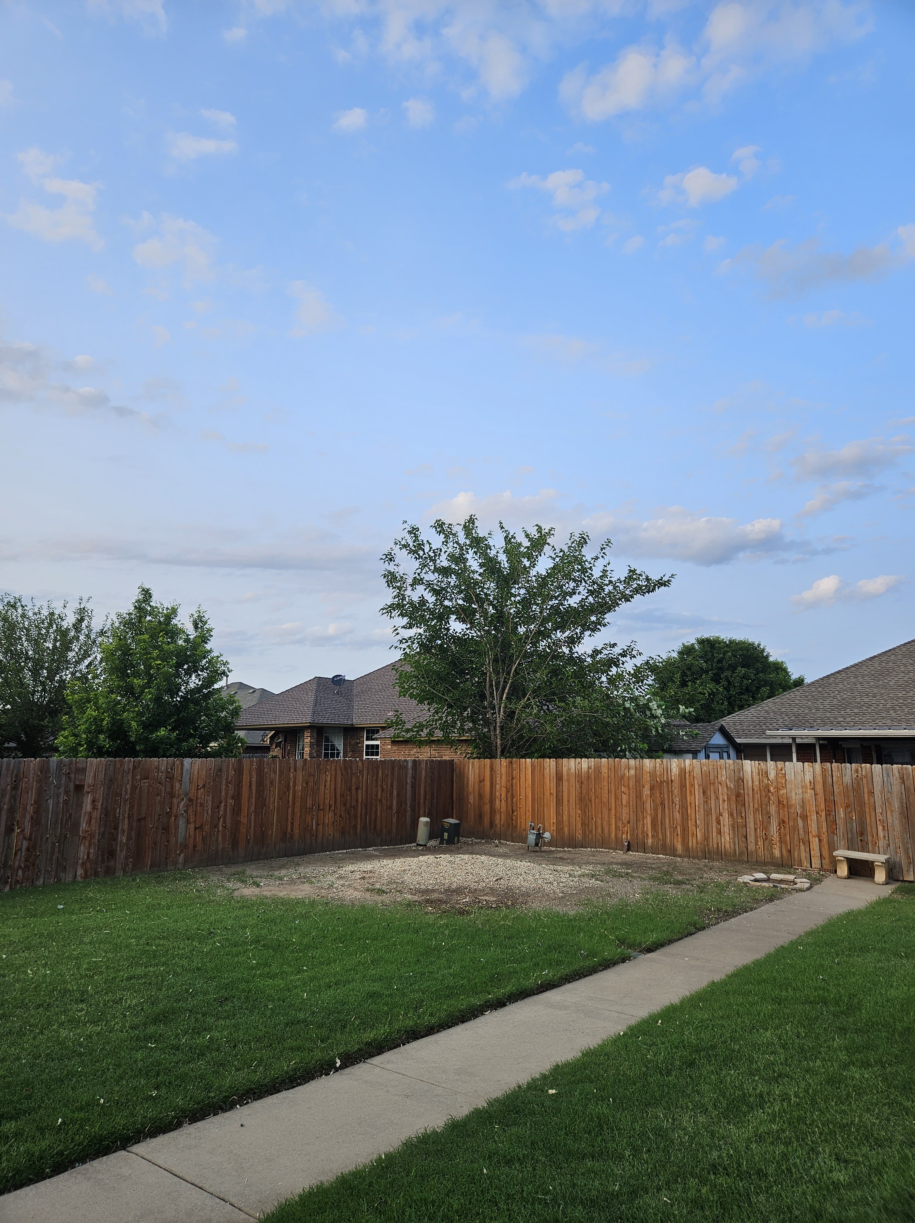 Grass & Trees, LLC Fully Insured Tree Removal Service in Moore, Norman & South OKC